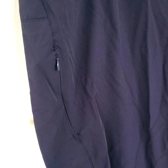 Duluth Flexpedition Bootcut Hiking Outdoor Pants - Picture 7 of 10